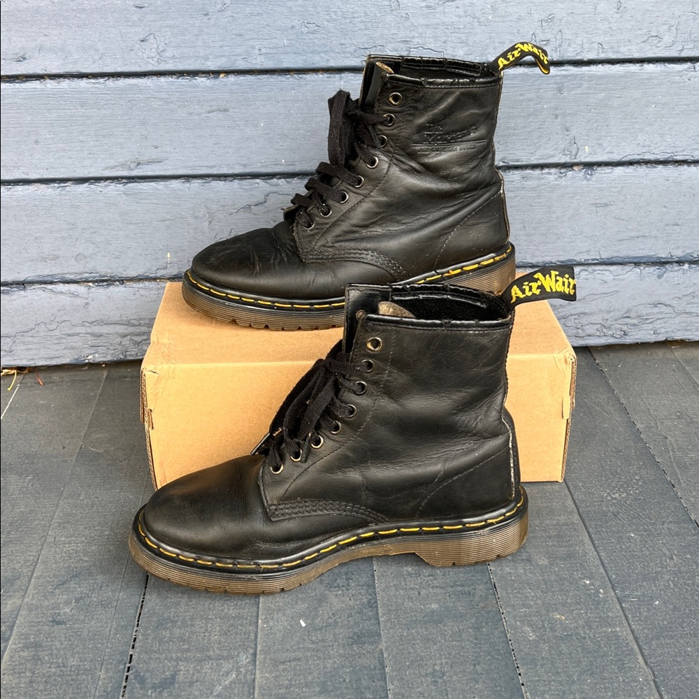 Dr. Martens Black Lace-Up Boots - Picture 3 of 9
